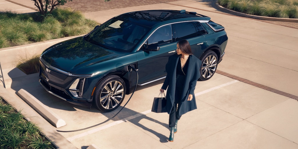 Summer Deals | Cadillac Lyriq 2026